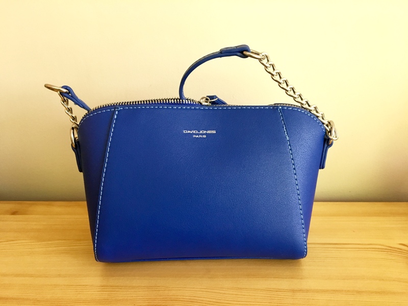 Dámská tmavě modrá crossbody David Jones 5024