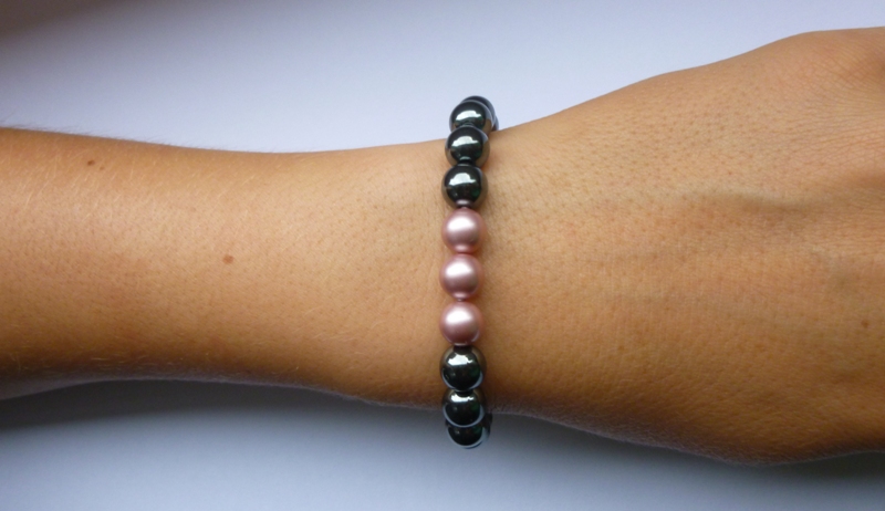 Steel Gray - náramek z minerálů